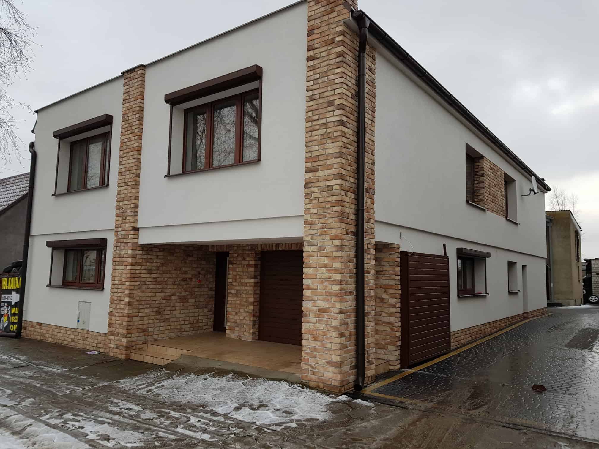 Elewacje plytka bezowo brazowa