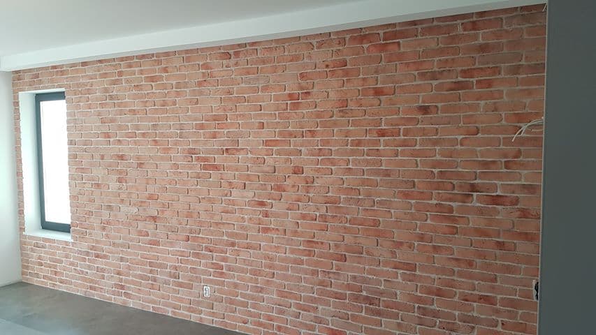 Płytki ceglane na ścianę , rodzaje i ich zastosowanie - Cztery oblicza czerwonych odcieni starych cegieł Płytka ceglana ze starej cegły w kolorze naturalnym